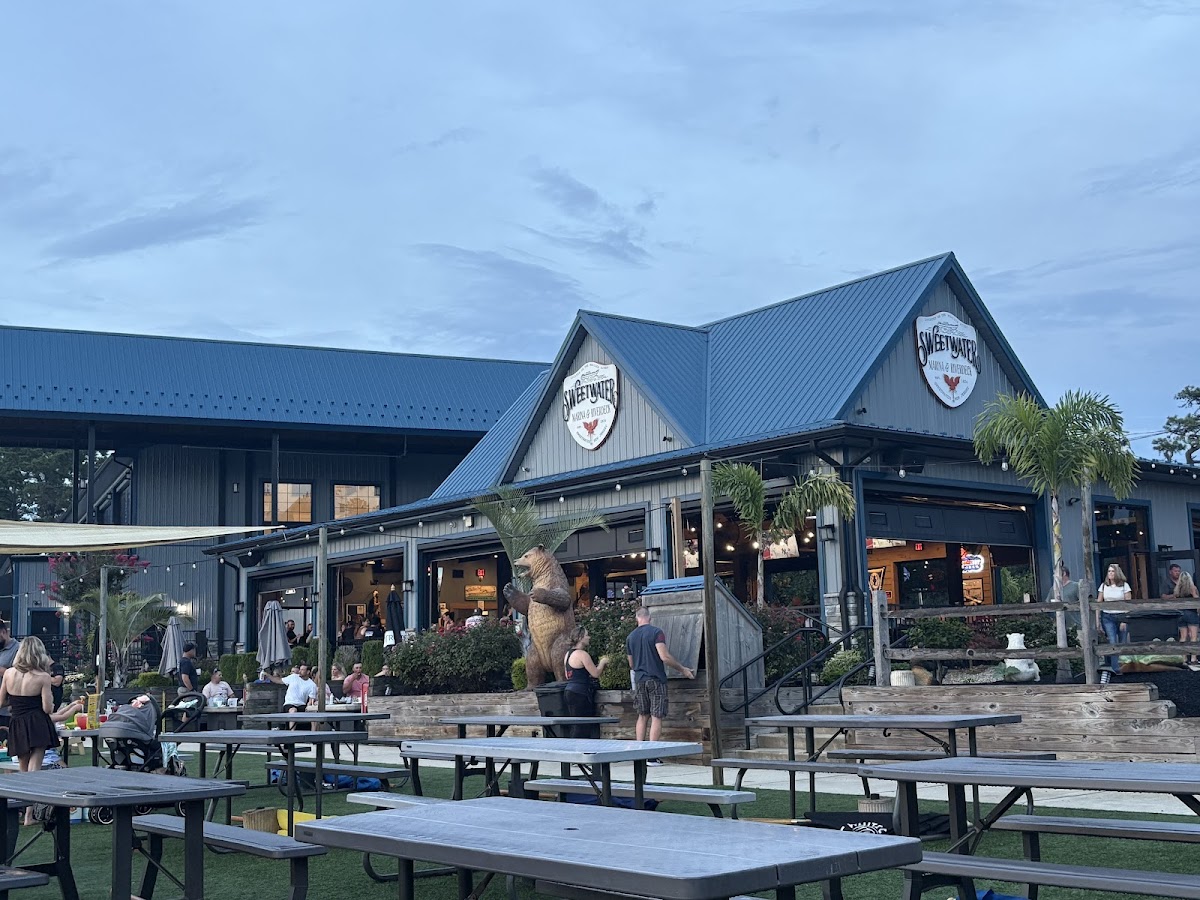 Sweetwater Marina And Riverdeck